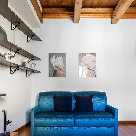 Del Carro 11 By District Appartement