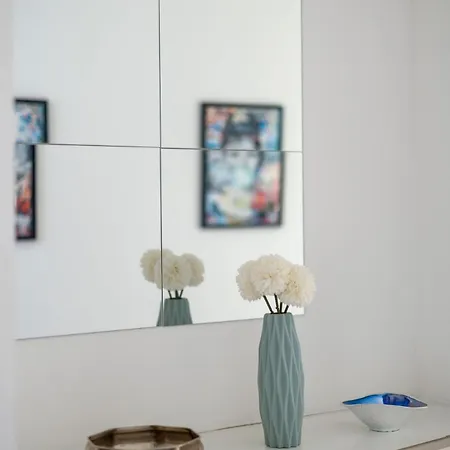 Del Carro 11 By District Apartment *