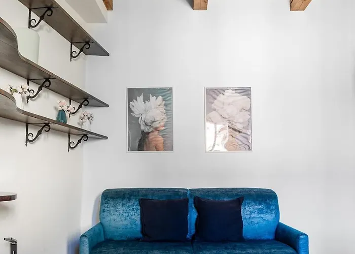 Del Carro 11 By District Appartamento