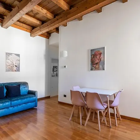 Del Carro 11 By District Apartment Bologna